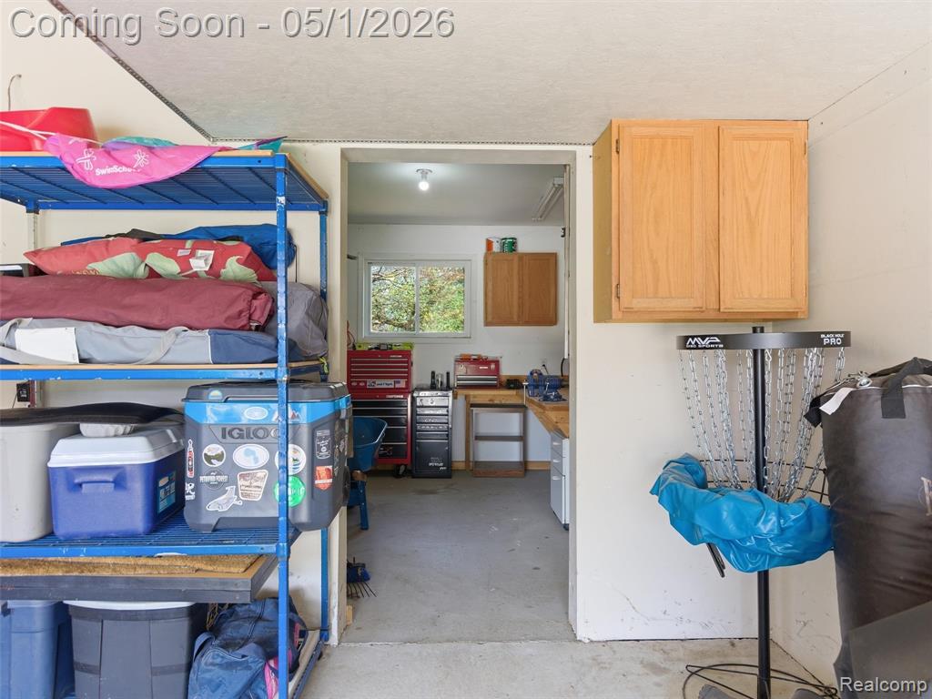 2550 Brilliance Rochester, MI 48309 - Photo 32 of 43