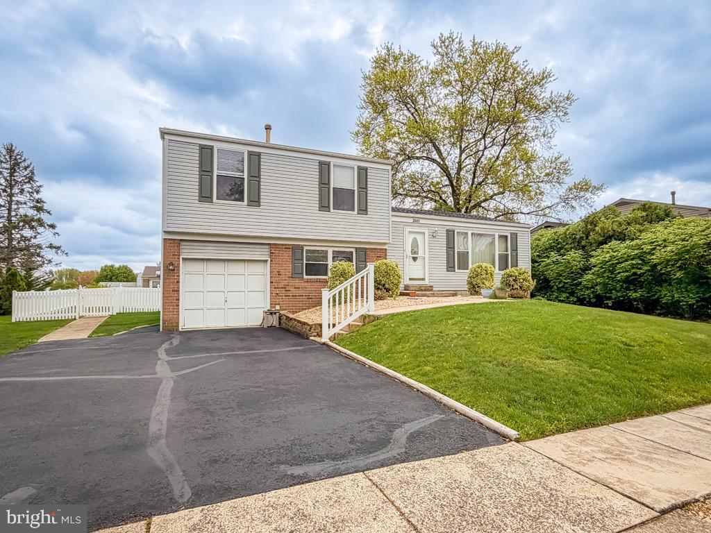 3041 Sheppard Road Bensalem, PA 19020 - Photo 2 of 51 Gallery Image 2
