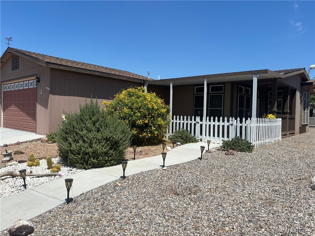 1545 East El Rodeo Road, Unit 2 Fort Mohave, AZ 86426 - Photo 2 of 73 Gallery Image 2