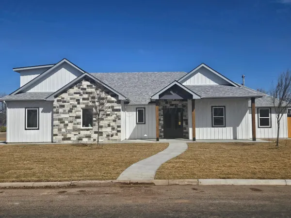 $559,000 | 1010 Oak Avenue, Panhandle, TX 79068