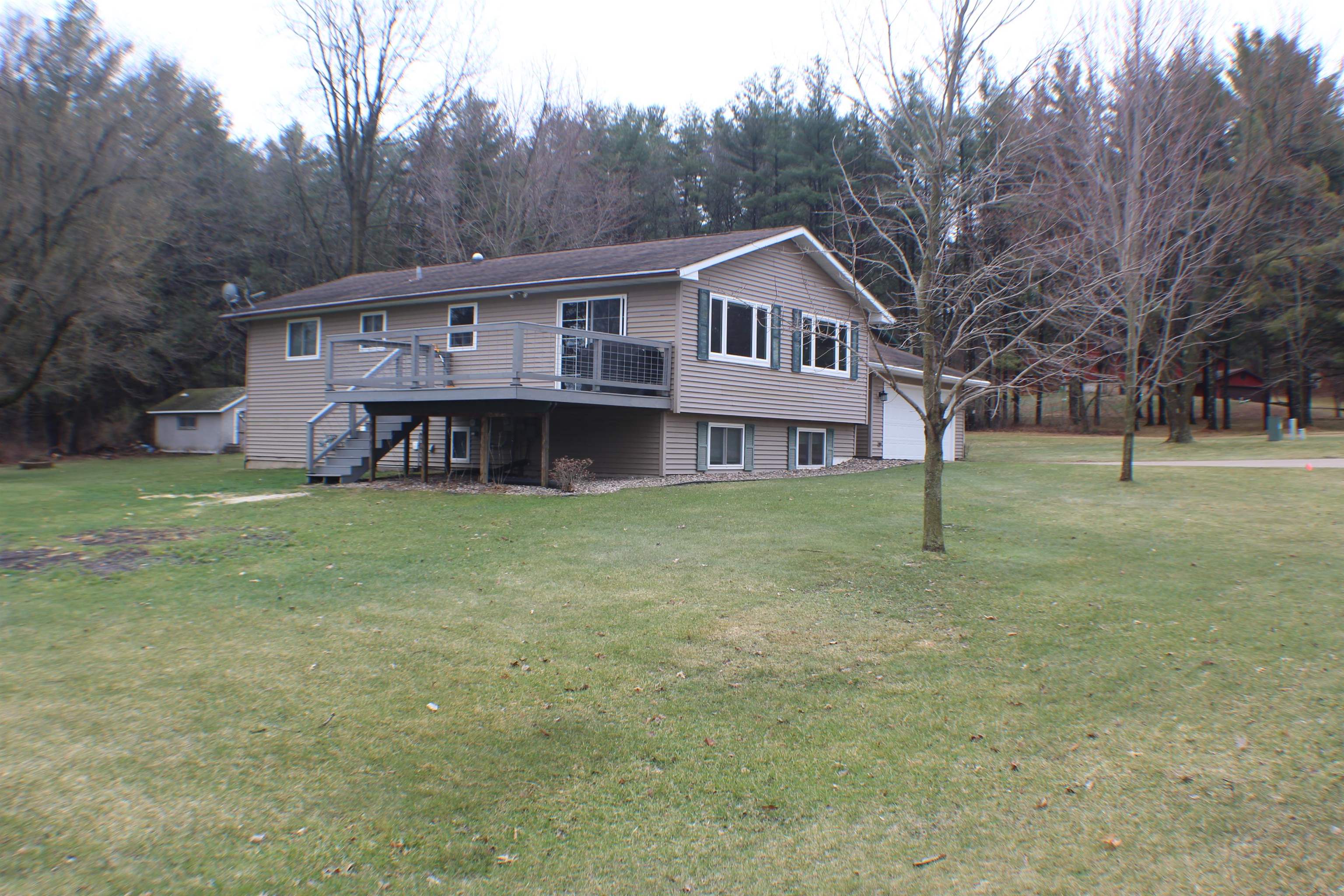 9386 Enamel Road Tomah, WI 54660 - Photo 4 of 54