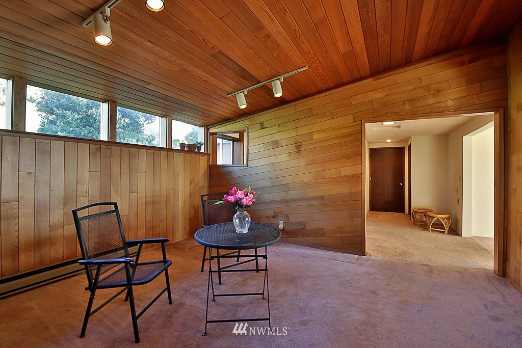 4945 Scurlock Road Freeland, WA 98249 - Photo 11 of 19 Gallery Image 11
