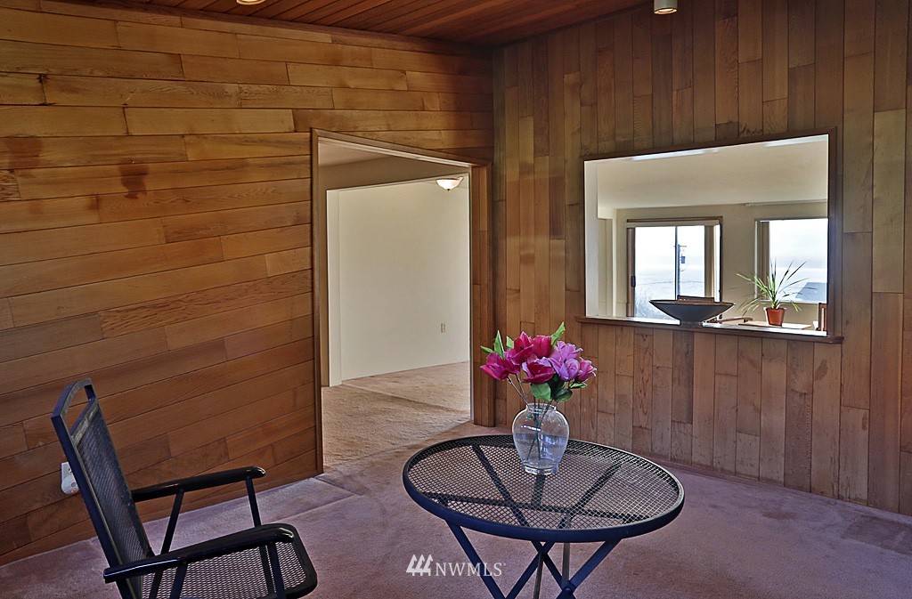 4945 Scurlock Road Freeland, WA 98249 - Photo 3 of 19 Gallery Image 3