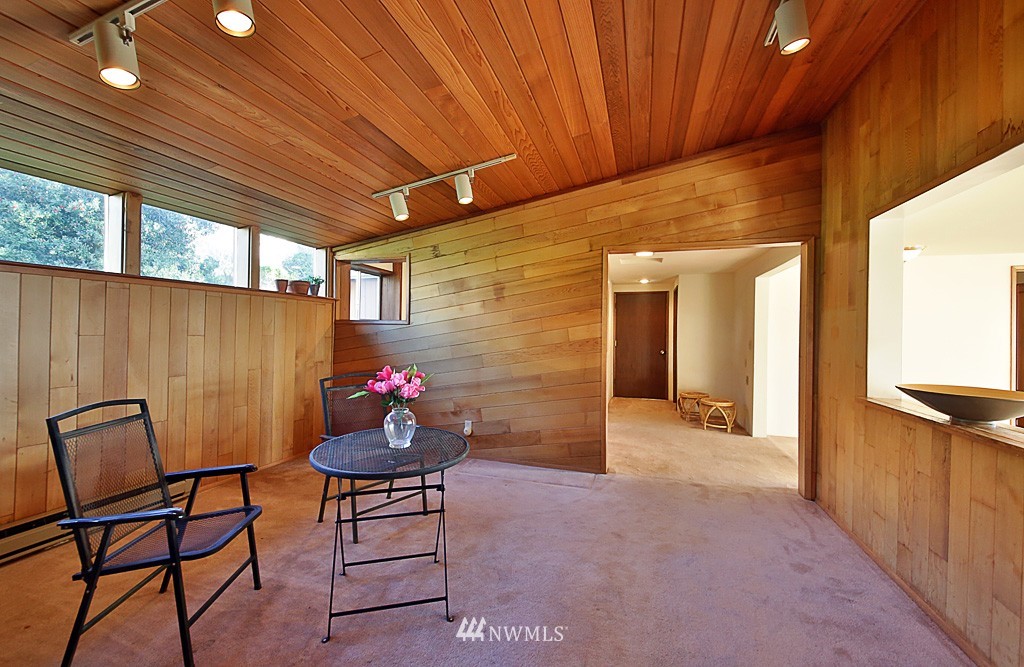 4945 Scurlock Road Freeland, WA 98249 - Photo 4 of 19 Gallery Image 4