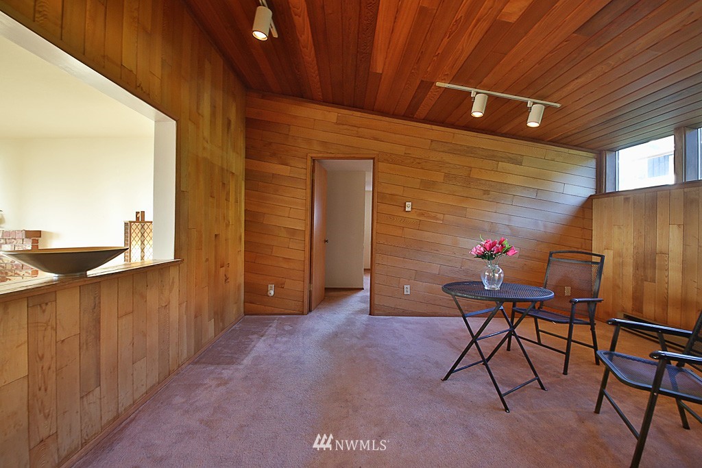 4945 Scurlock Road Freeland, WA 98249 - Photo 5 of 19 Gallery Image 5