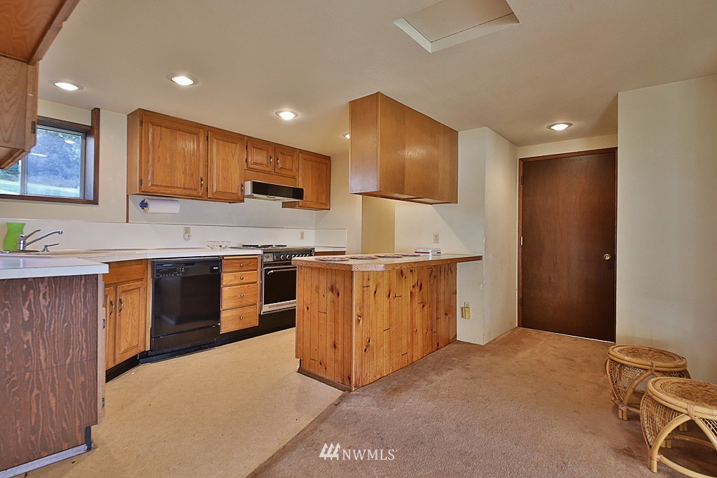 4945 Scurlock Road Freeland, WA 98249 - Photo 7 of 19 Gallery Image 7
