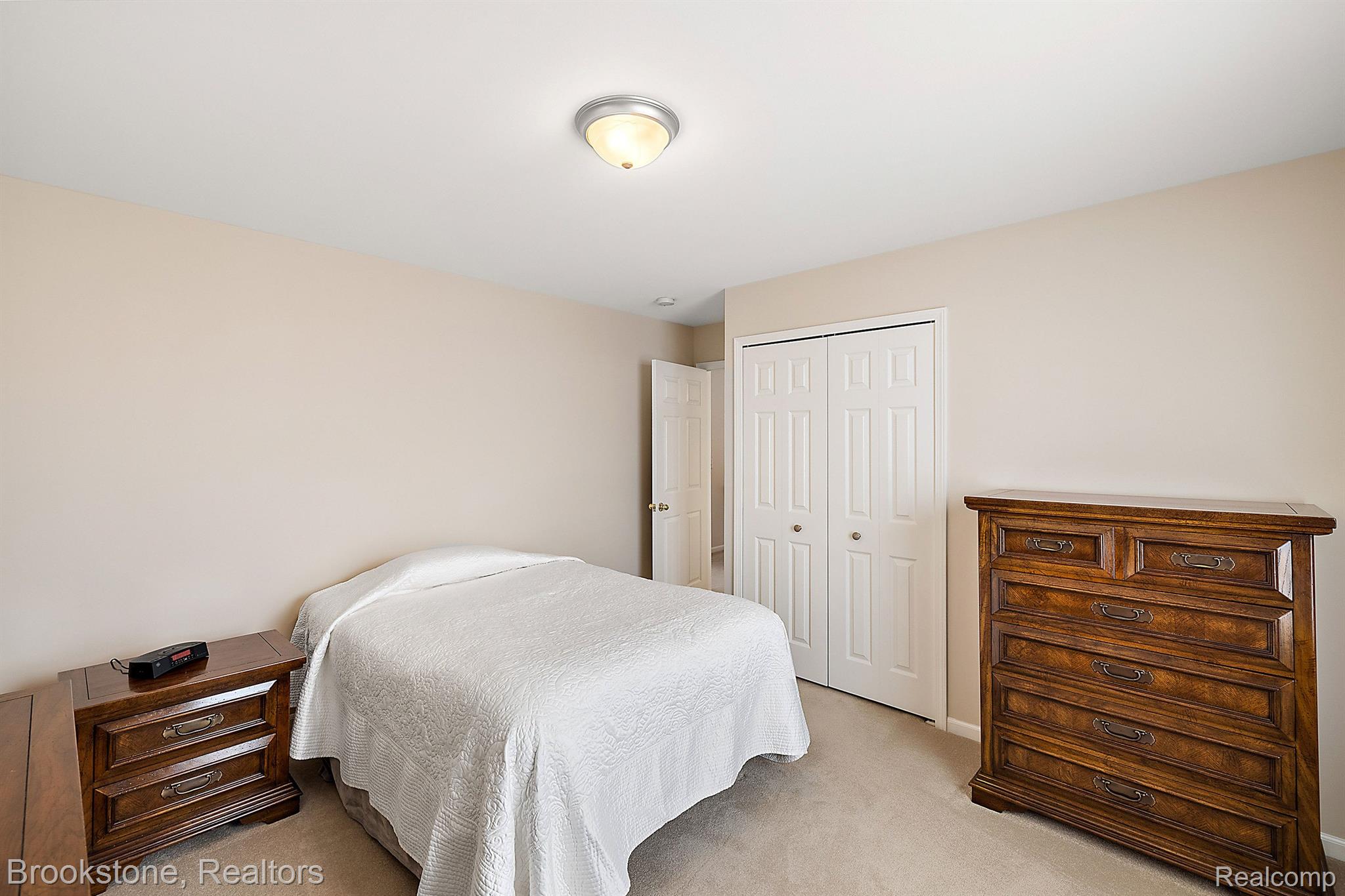 2738 Long Meadow Lane Rochester, MI 48307 - Photo 31 of 64 Gallery Image 31