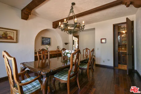 $4,995,000 | 24926 Jim Bridger Road, Hidden Hills, CA 91302