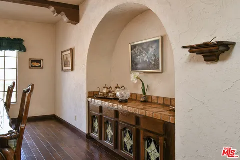 $4,995,000 | 24926 Jim Bridger Road, Hidden Hills, CA 91302