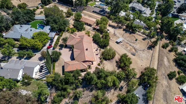 an aerial view of multiple house