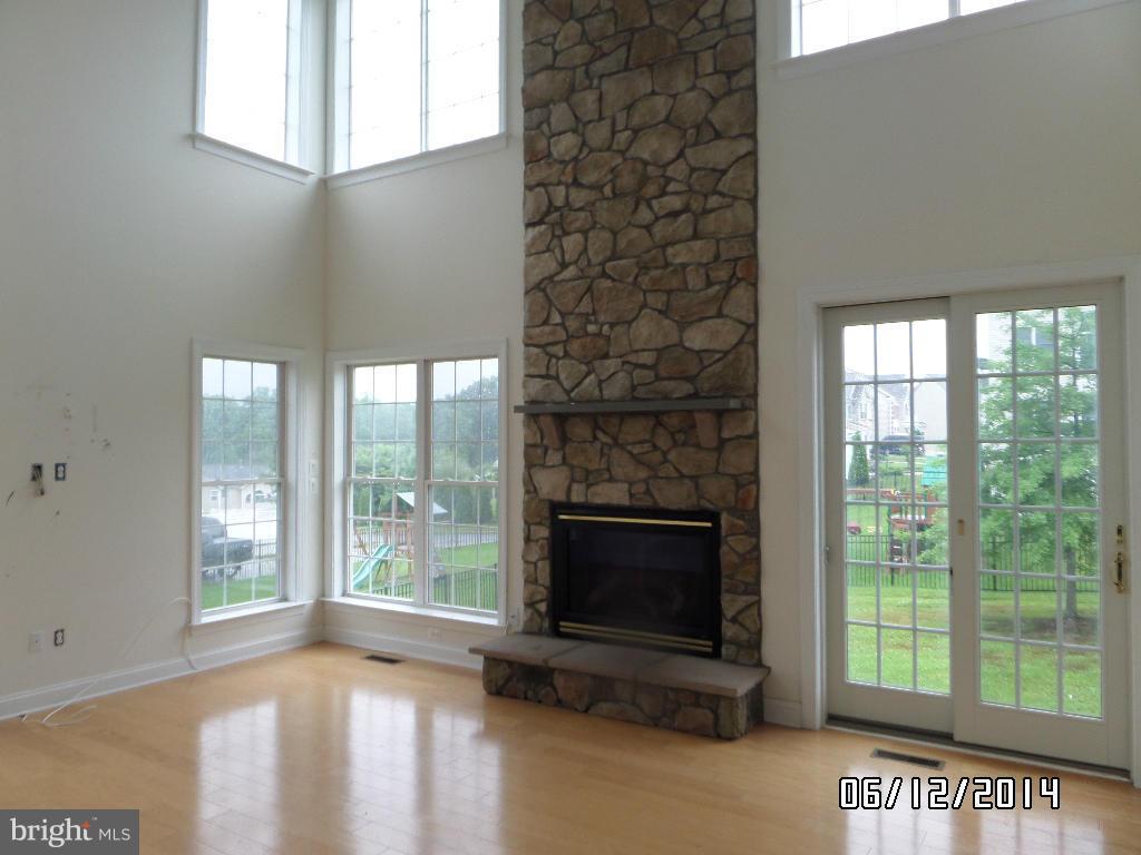 5225 East Joppa Road Perry Hall, MD 21128 - Photo 11 of 22 Family Room
