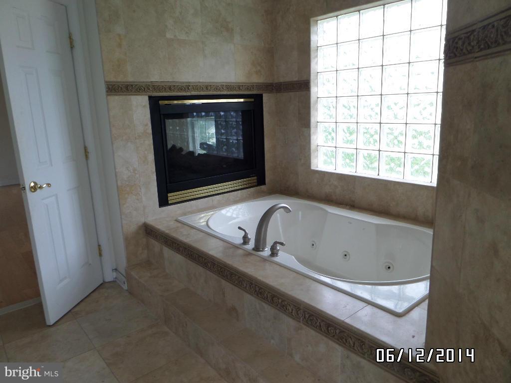 5225 East Joppa Road Perry Hall, MD 21128 - Photo 14 of 22 Bath (Master)
