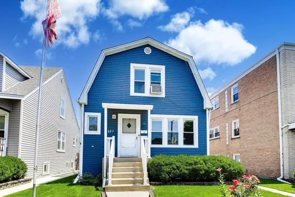 $1,550 | 5419 North Monitor Avenue, Unit 2, Chicago, IL 60630