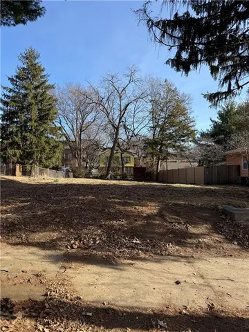 $99,950 | 6035 Charlotte Street, Kansas City, MO 64110