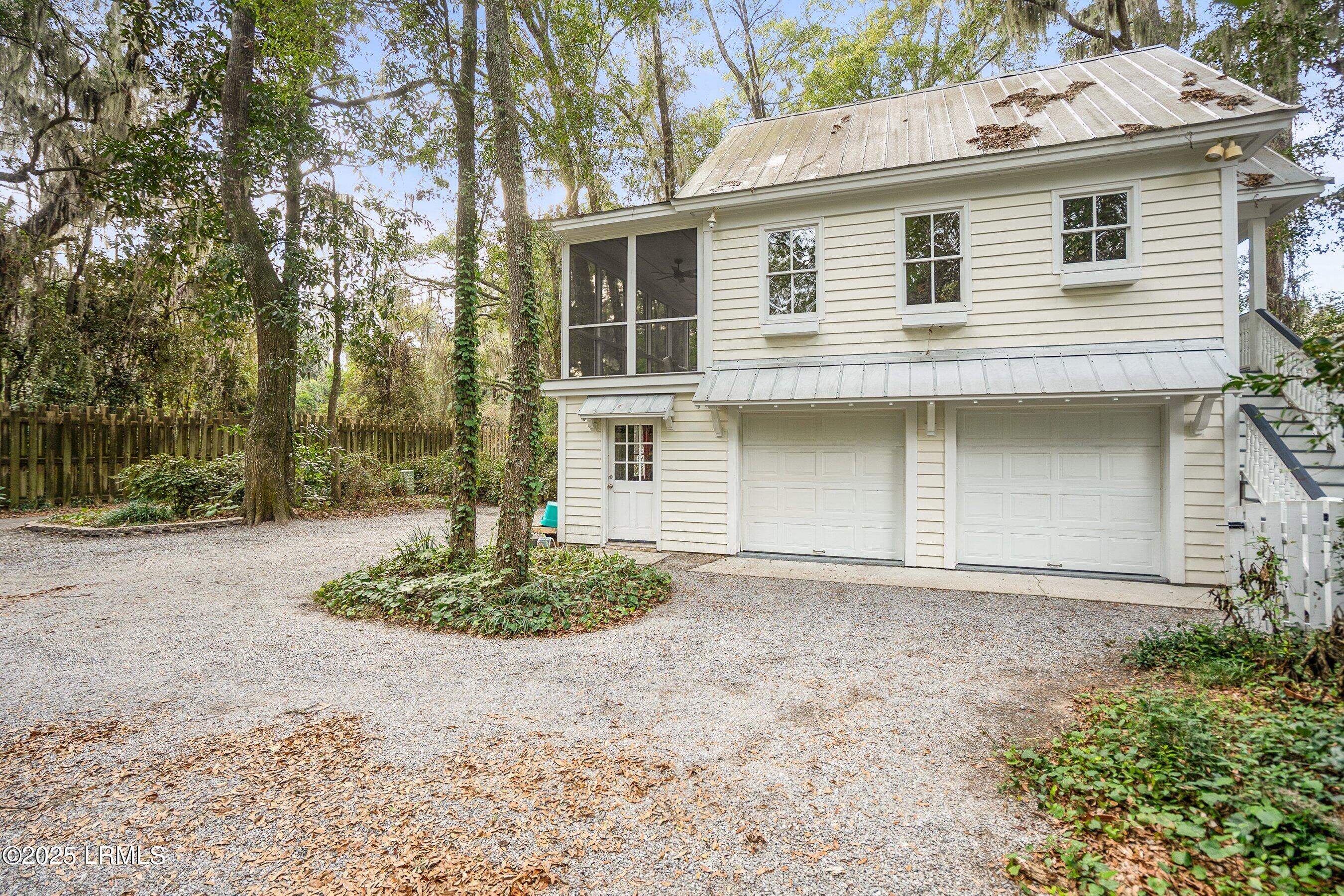 39 Newpoint Road Beaufort, SC 29907 - Photo 57 of 72 DSC08395-323-1.jpg-SMALL