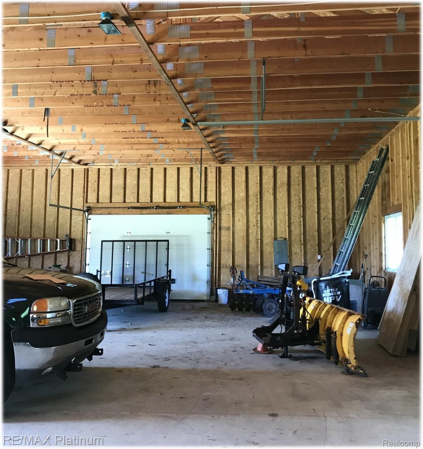 5252 Norton Road Howell, MI 48843 - Photo 15 of 35 EQIPU BARN A.jpg