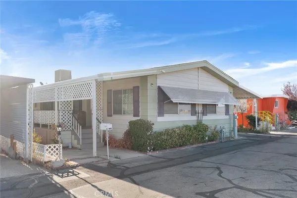 $200,000 | 3753 East Avenue I, Unit 62, Lancaster, CA 93535