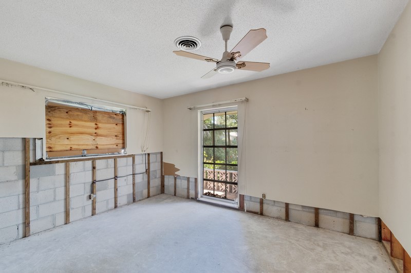 531 Cypress Road Vero Beach, FL 32963 - Photo 14 of 25