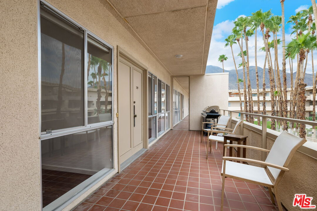 277 East Alejo Road, Unit 219 Palm Springs, CA 92262 - Photo 11 of 26