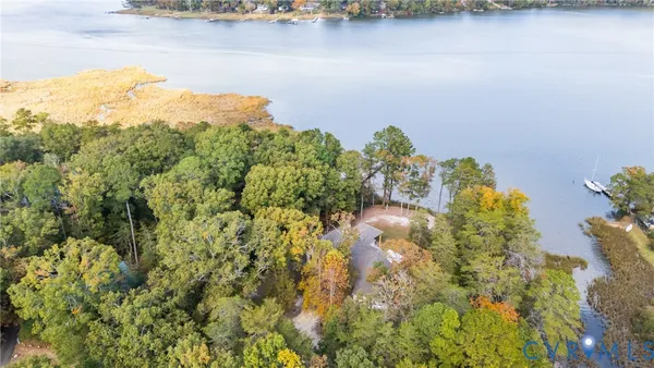 $875,000 | 12403 Elizabeth Curtis Lane, Gloucester, VA 23061