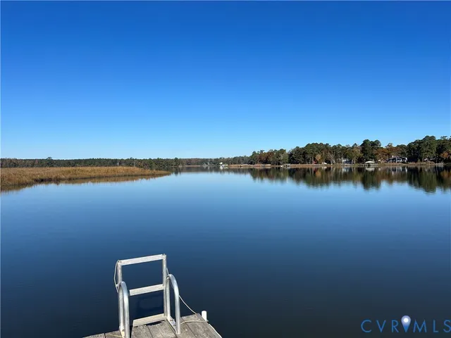 $900,000 | 12403 Elizabeth Curtis Lane, Gloucester, VA 23061