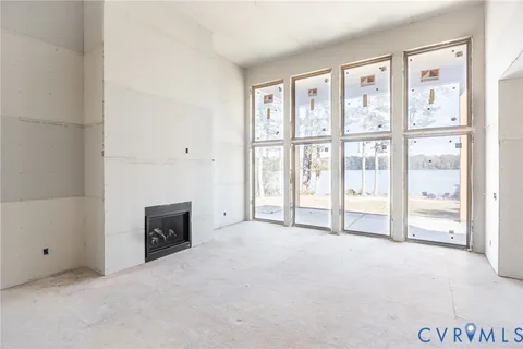 $900,000 | 12403 Elizabeth Curtis Lane, Gloucester, VA 23061