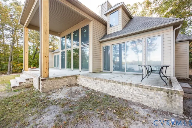 $900,000 | 12403 Elizabeth Curtis Lane, Gloucester, VA 23061