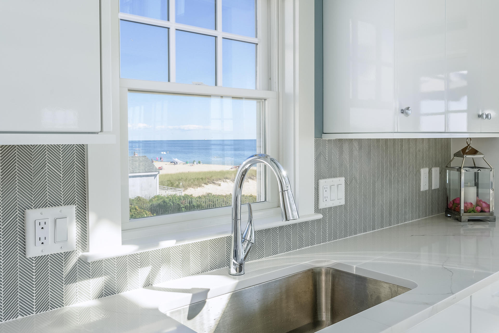 879 Craigville Beach Road Centerville, MA 02632 - Photo 14 of 37 010-photo--8564349