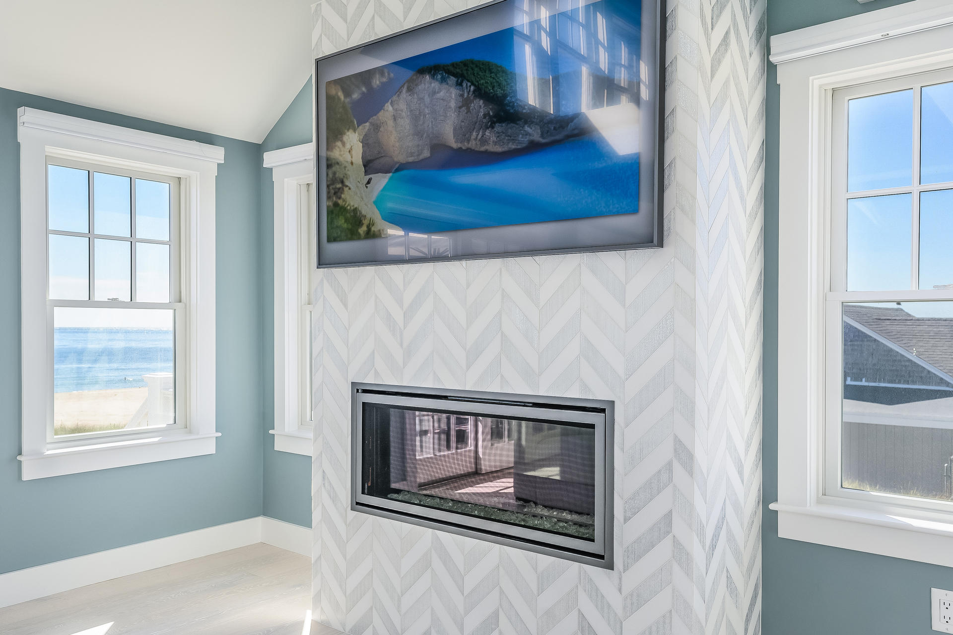 879 Craigville Beach Road Centerville, MA 02632 - Photo 8 of 37 002-photo--8564350