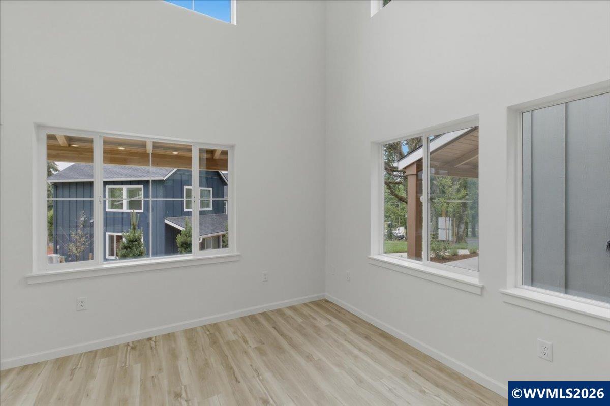 2560 Gilbert Street South Salem, OR 97302 - Photo 6 of 22