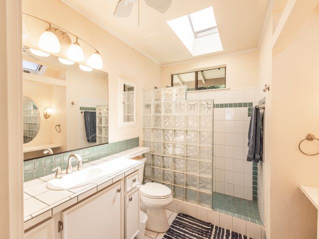 $880,000 | 75-354 Nani Kailua Drive, Kailua-Kona, HI 96740