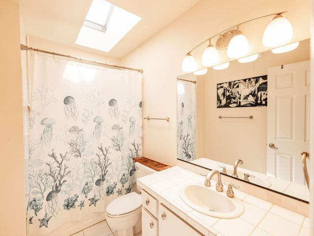 $880,000 | 75-354 Nani Kailua Drive, Kailua-Kona, HI 96740