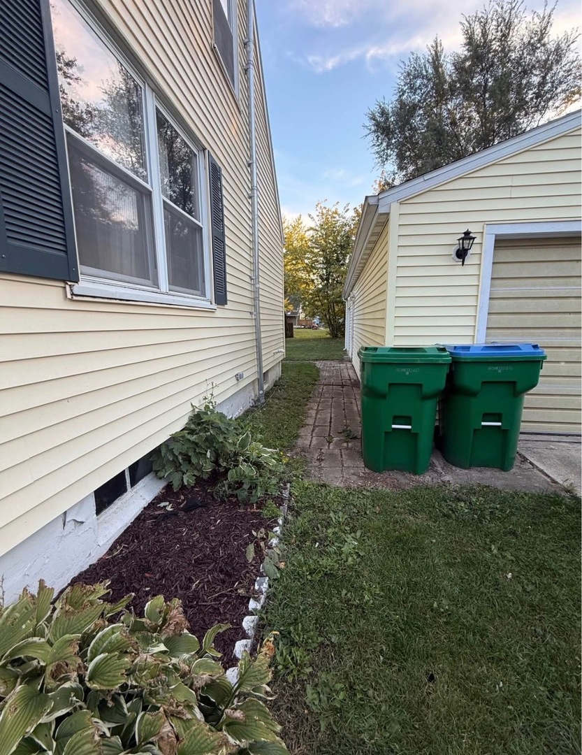 209 16th Street Mendota, IL 61342 - Photo 4 of 20