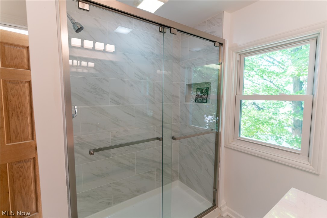 7679 Mayfield Road Chesterland, OH 44026 - Photo 15 of 31 Gallery Image 15