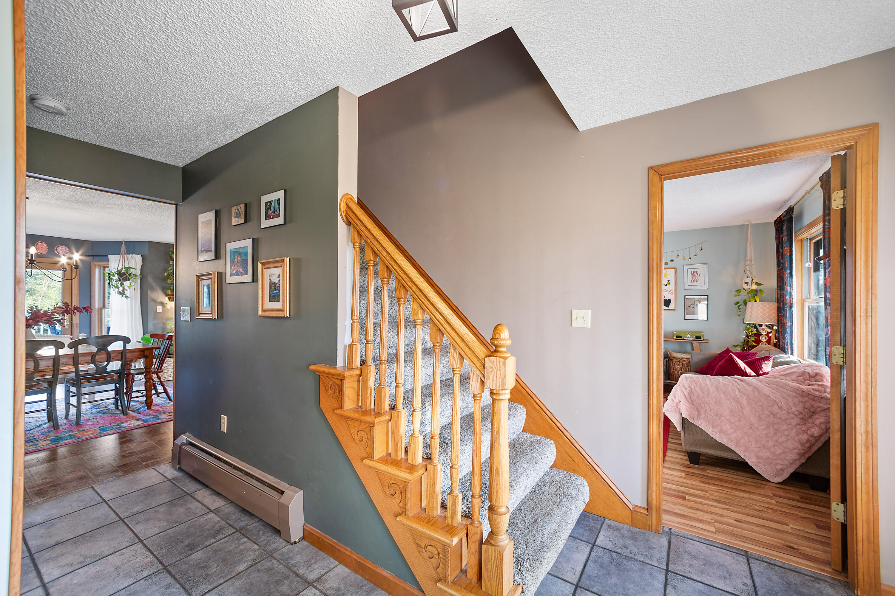 368 Bassett Road Winslow, ME 04901 - Photo 10 of 42 Entryway