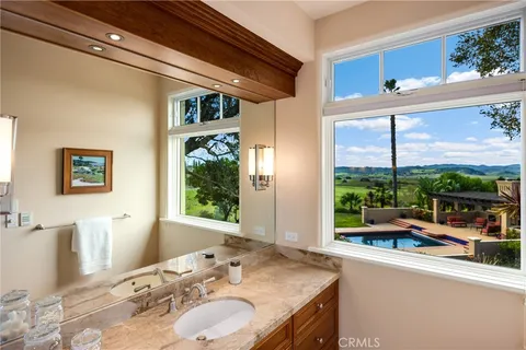 $4,350,000 | 6935 Canada Vista, San Luis Obispo, CA 93401