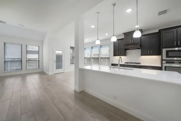 $560,000 | 2804 Creekhollow Court, Denton, TX 76226