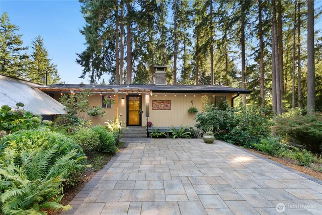 $775,000 | 4211 Leavelle Street Northwest, Olympia, WA 98502