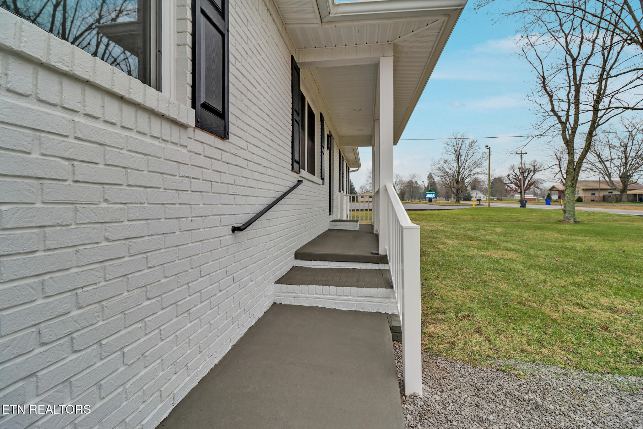 3072 Genesis Road Crossville, TN 38571 - Photo 4 of 27 if1a7729-if1a7733