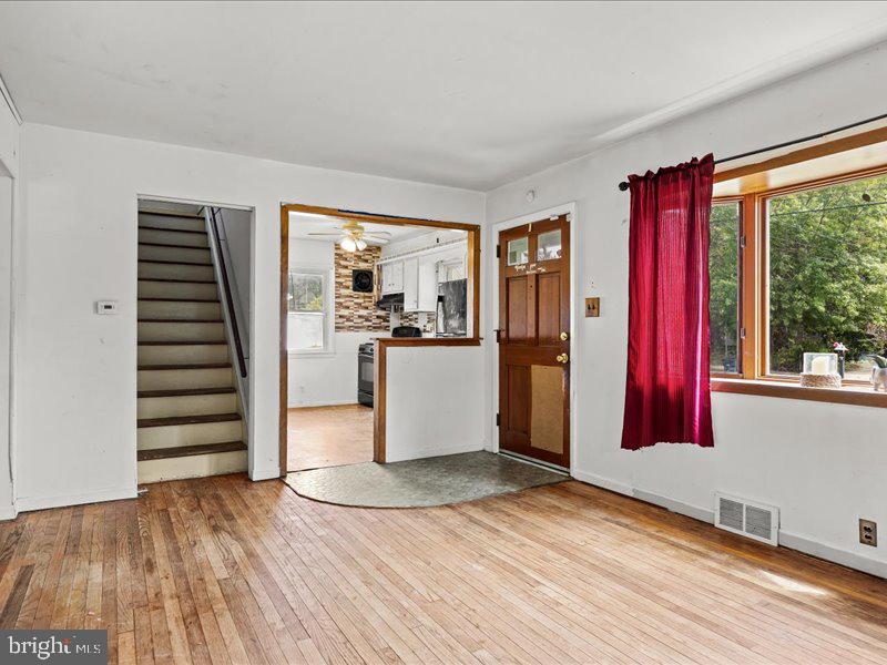 210 Countiss Avenue Lindenwold, NJ 08021 - Photo 6 of 25 Gallery Image 6