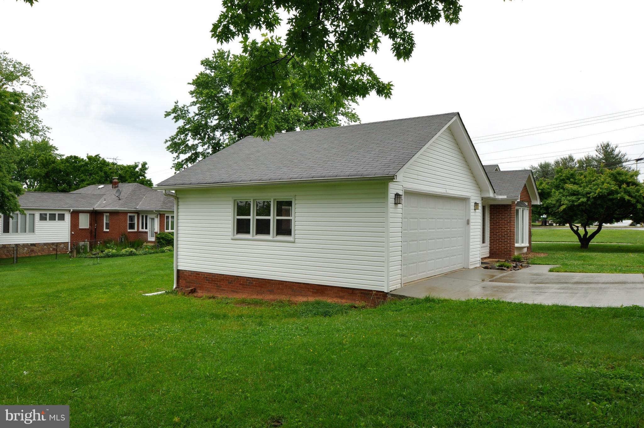 8812 Sudley Road Manassas, VA 20110 - Photo 28 of 30 2 car garage
