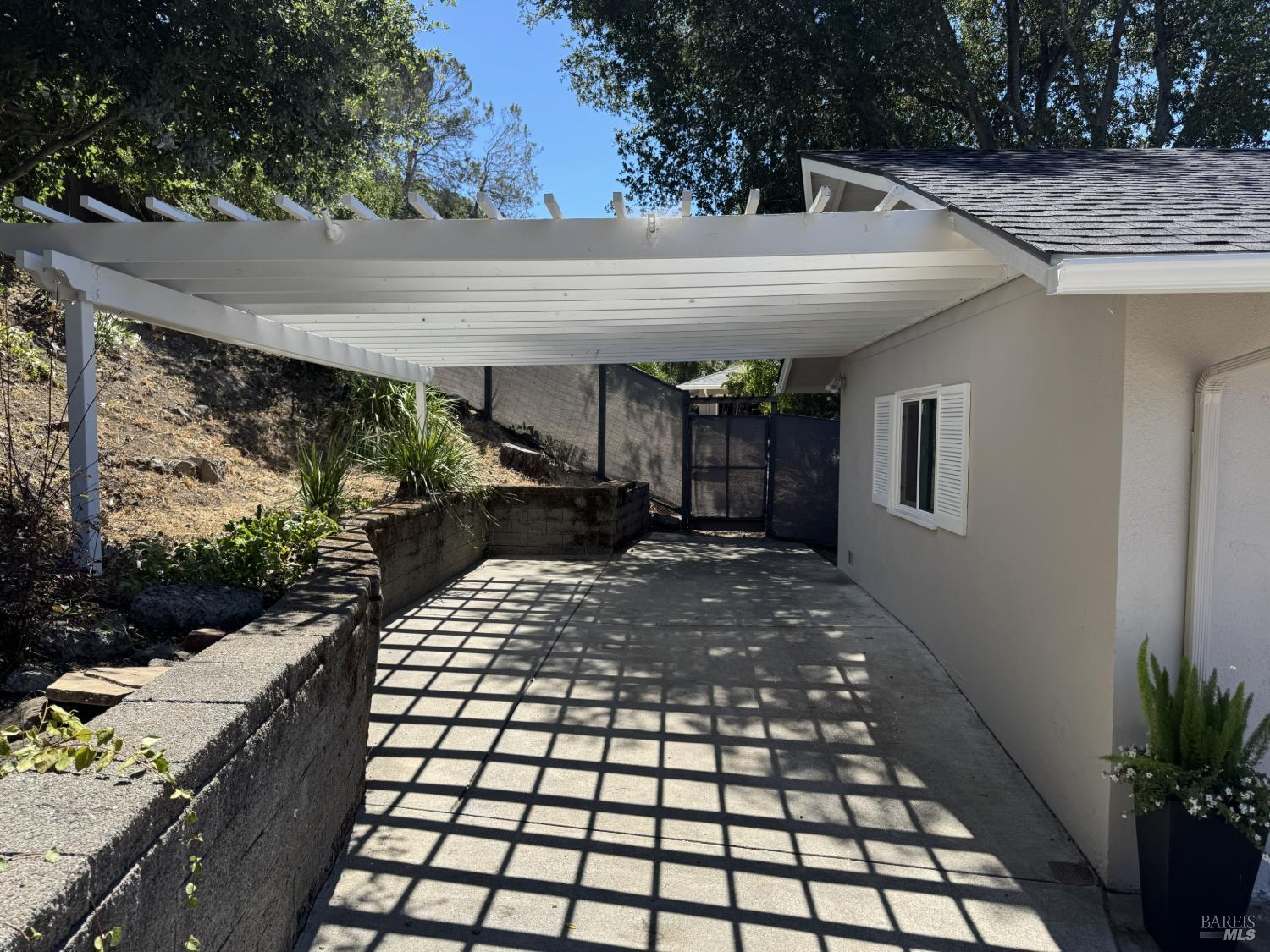 30 Martling Road San Anselmo, CA 94960 - Photo 3 of 46