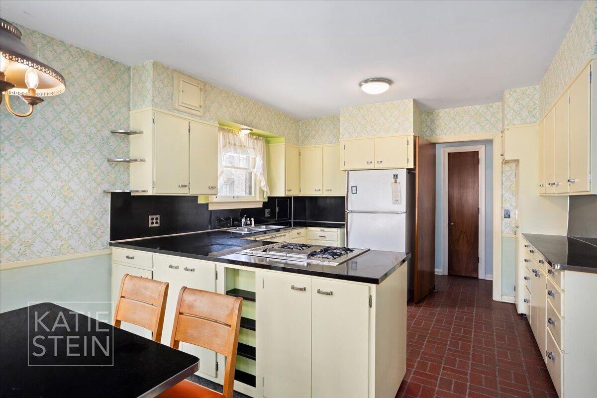 1705 Pontiac Road Grand Rapids, MI 49506 - Photo 25 of 57