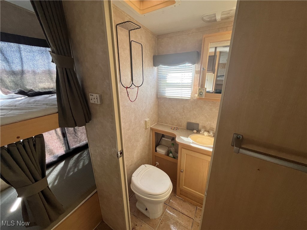 71330 Old Twenty One Road Kimbolton, OH 43749 - Photo 46 of 49