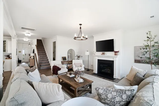 $649,500 | 2113 Katie Alice Circle, Waxhaw, NC 28173