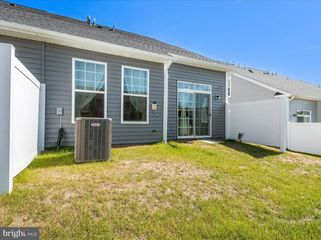 $564,999 | 13444 Petrel Street, Clarksburg, MD 20871