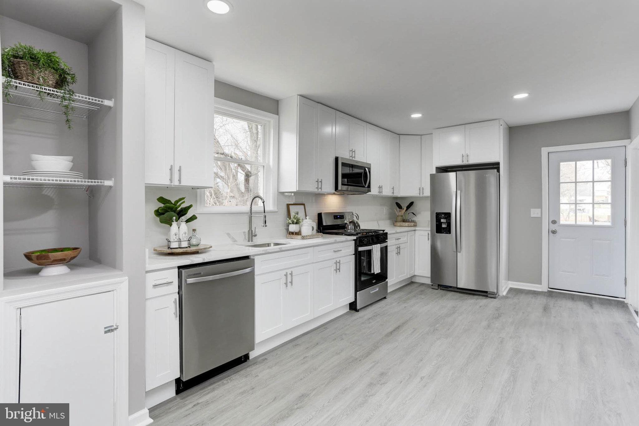 358 Townsend Road Essex, MD 21221 - Photo 18 of 51