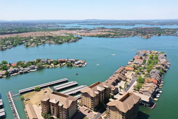 $575,000 | 1000 The Cape, Unit 65, Horseshoe Bay, TX 78657