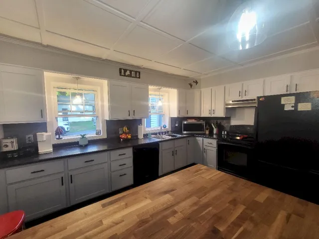 $369,000 | 5 Prospect Street, Wilton, ME 04294