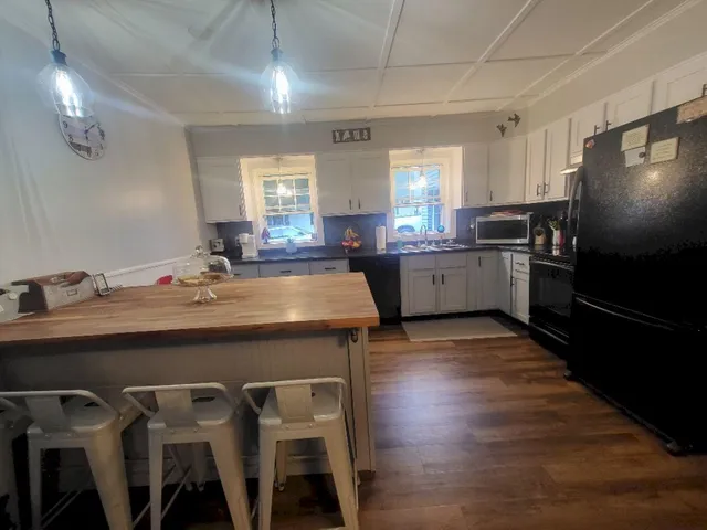 $369,000 | 5 Prospect Street, Wilton, ME 04294